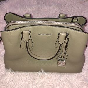 Michael Kors Handbag.  Like new!